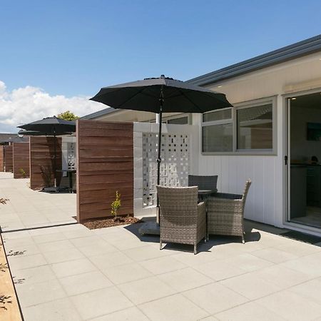 Emotel Taupo Kültér fotó